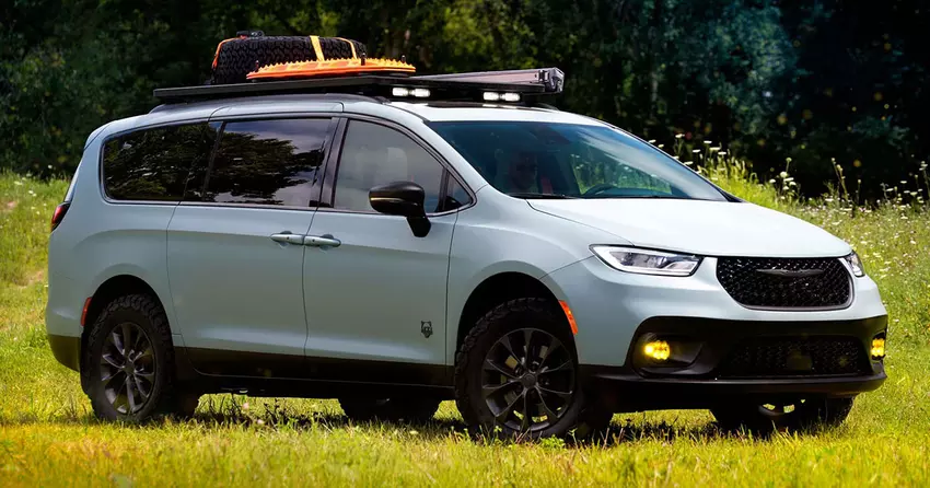 Chrysler zaprezentował koncepcję Pacifica Grizzly Peak — terenową wersję minivana