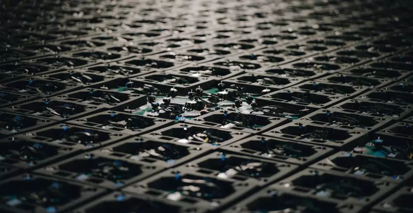 Ukraińskie Siły Obronne otrzymają wkrótce ponad 5000 dronów FPV z ukraińską amunicją o wartości 6,5 miliona dolarów.