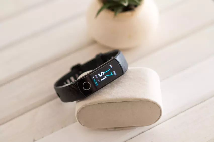 Inteligentna bransoletka Honor Band 5 nie została jeszcze zaprezentowana, ale można ją już zamówić