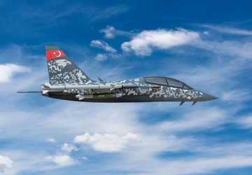 Turecki lekki samolot szturmowy TAI Hürjet ...