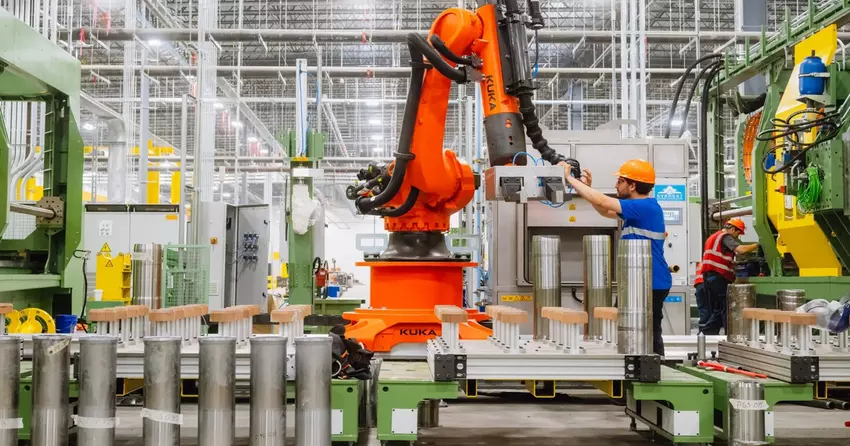 "Celem jest 100 000 miesięcznie": w USA zostanie otwarty nowy zakład produkujący pociski 155 mm dla Ukrainy