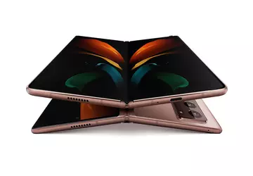 Samsung rozpoczyna aktualizację smartfona Galaxy Fold ...