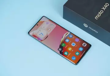 Moto X40 - Snapdragon 8 Gen ...