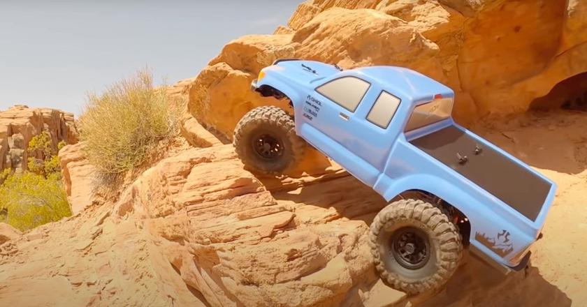 1:10 AXIAL SCX10 III BASE CAMP najlepszy gąsienicowy rc w skali 1/10