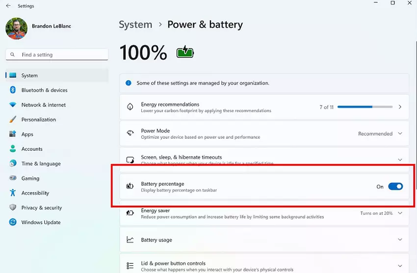 Przełącznik włączający wyświetlanie procentowego stanu naładowania baterii w ustawieniach