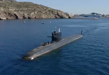 Navatina chce sprzedać Filipinom dwa dieslowsko-elektryczne ...