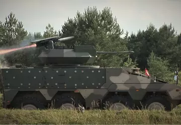 Kontrakt o wartości 50 milionów dolarów: ...