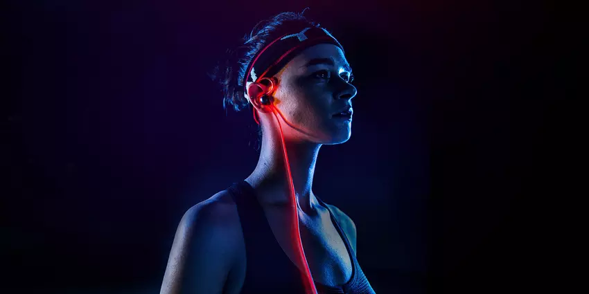 Meizu wprowadziła słuchawki Halo ze światłymi przewodami i analogiem AirPod za 79 USD