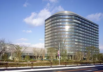 12 z 14 fabryk Toyoty w ...