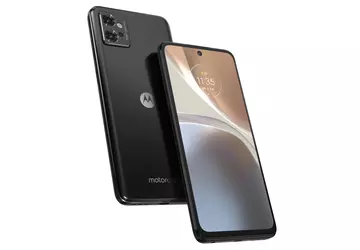 Moto G32 z ekranem 90 Hz, ...