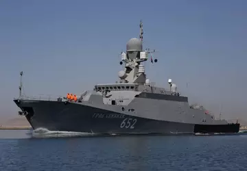 HUR uderzył w okręt nosiciel „Kalibrów” ...