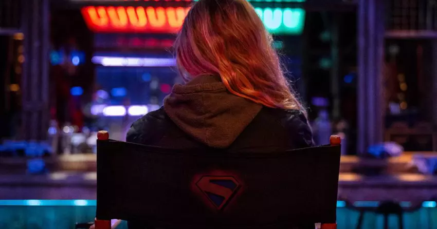 DC rozpoczęło zdjęcia do filmu Supergirl, w którym główną rolę gra Millie Alcock z House of Cards