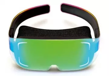 Sharp pokazuje prototypowy zestaw słuchawkowy VR ...