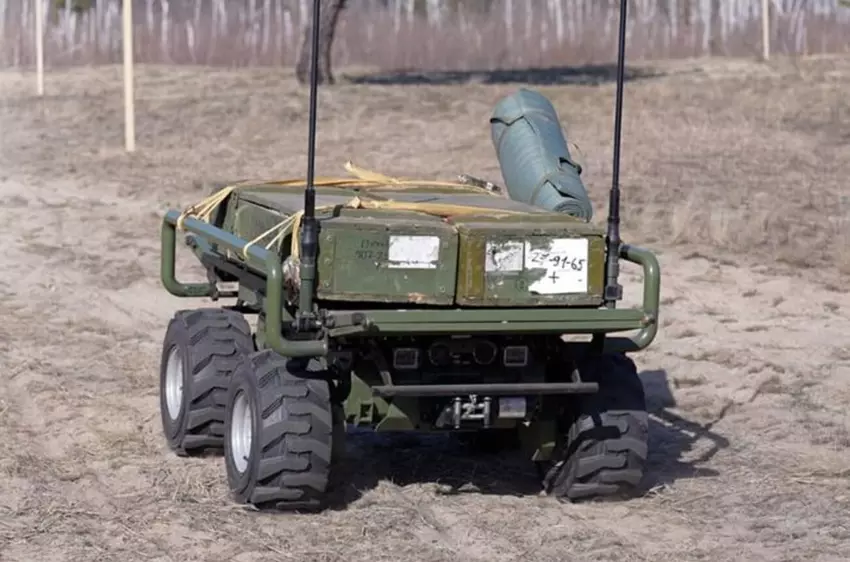 Ukraina dopuściła do użycia nowy dron lądowy D-21