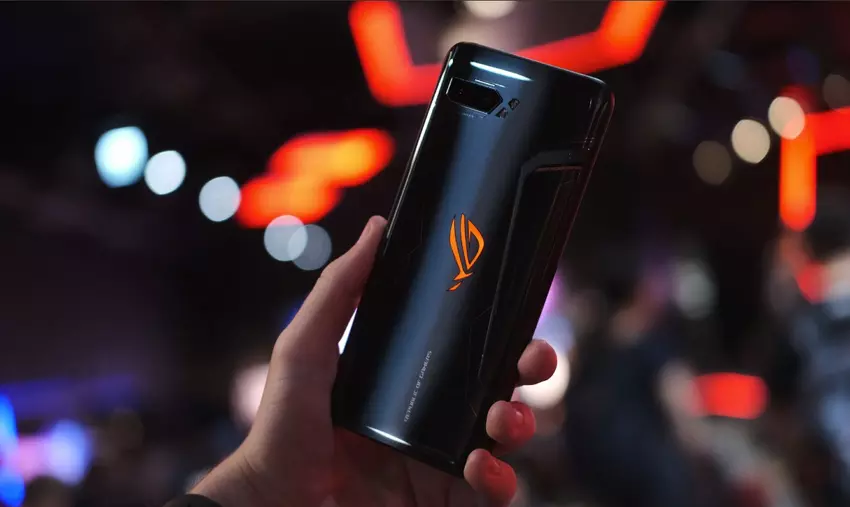 Źródło: ASUS ROG Phone 3 otrzyma procesor Snapdragon 865 Plus i zadebiutuje w trzecim kwartale