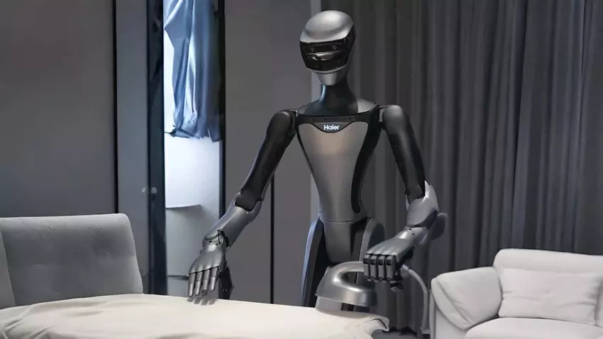 Terminatory obowiązków domowych: firma Haier zaprezentowała humanoidalnego robota HIVA Haiwa, który ugotuje jedzenie, umyje naczynia i wprowadzi idealny porządek