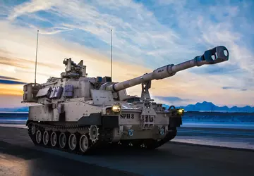 Ukraińska artyleria używa rakiet M549A1 o ...