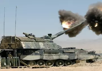 Niemiecka haubica Panzerhaubitze 2000 zniszczyła rosyjskie ...