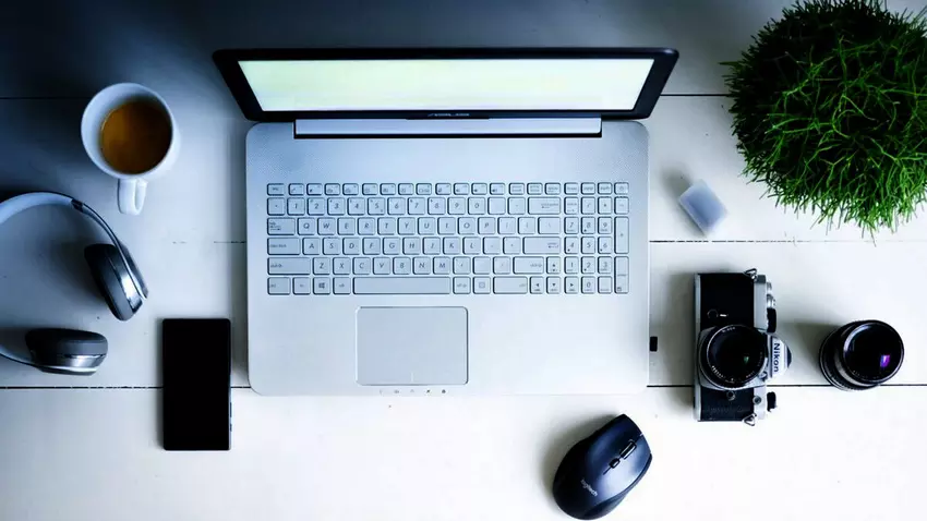 5 przydatnych akcesoriów do laptopów