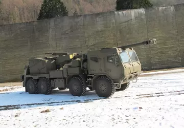 Malezja chce kupić słowackie haubice samobieżne ...