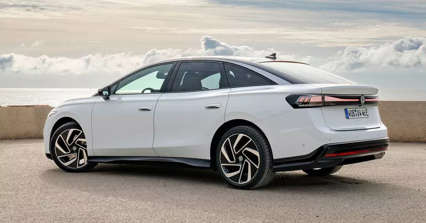 Volkswagen ID.7 nie trafi do USA i Kanady: elektryczny liftback nie sprostał realiom rynkowym