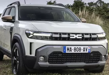 Plotki: Dacia Duster otrzyma 155-konny hybrydowy ...