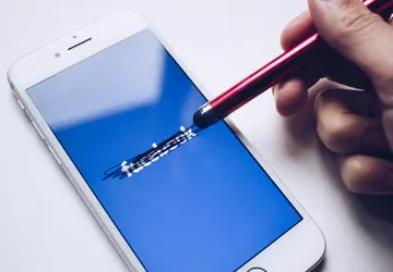 Aplikacja Facebooka dostaje przeprojektowane menu ustawień ...