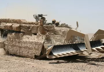 Niemcy przekazują Ukrainie dodatkową partię opancerzonych ...