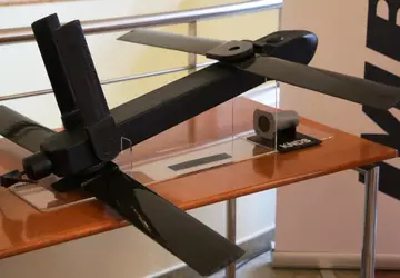 Włochy wyprodukowały dwa niezidentyfikowane drony kamikadze, ...