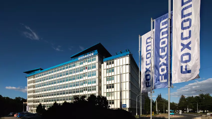 Foxconn i Vedanta uruchomią w Indiach warte 19 mld dolarów joint venture zajmujące się produkcją półprzewodników