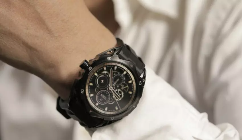 Przedstawiono Rogbid M2 — pierwsze na świecie smartwatche z korpusem z tungstenowej stali