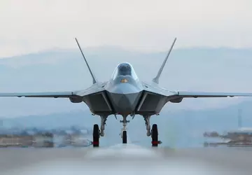 Turecki myśliwiec piątej generacji KAAN może ...