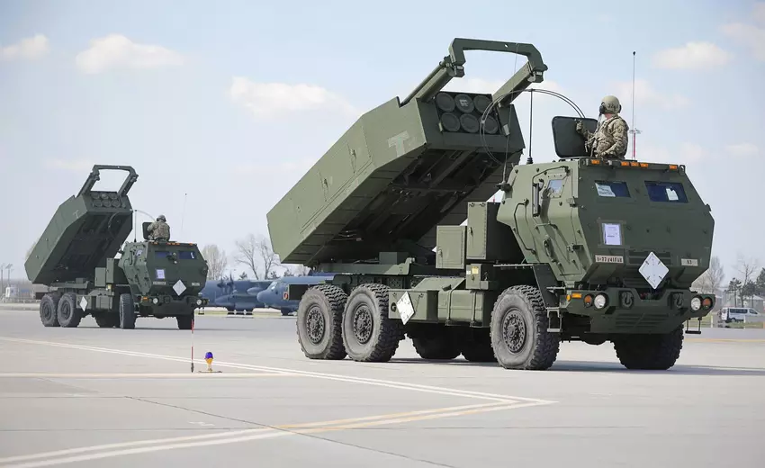 HIMARS i M777: USA chcą dostarczyć Ukrainie broń dalekiego zasięgu, ale obawiają się eskalacji z powodu strajków na Federację Rosyjską