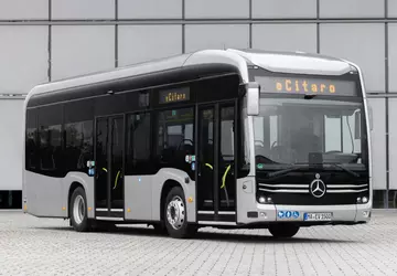 Mercedes-Benz zaprezentował niskopodłogowy autobus elektryczny eCitaro ...