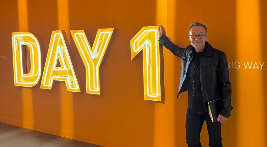 Były główny projektant Surface w Microsoft dołącza do Amazon