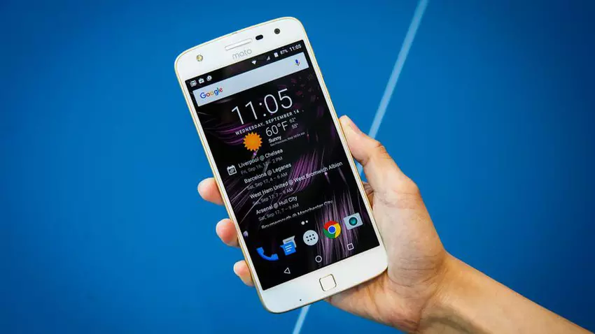 Moto Z Play zaczął otrzymywać uaktualnienie do systemu Android 8.0 Oreo