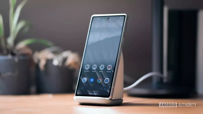 MEDIA: Google wypuści linię magnetycznych urządzeń Pixelsnap dla flagowej serii smartfonów Pixel 10