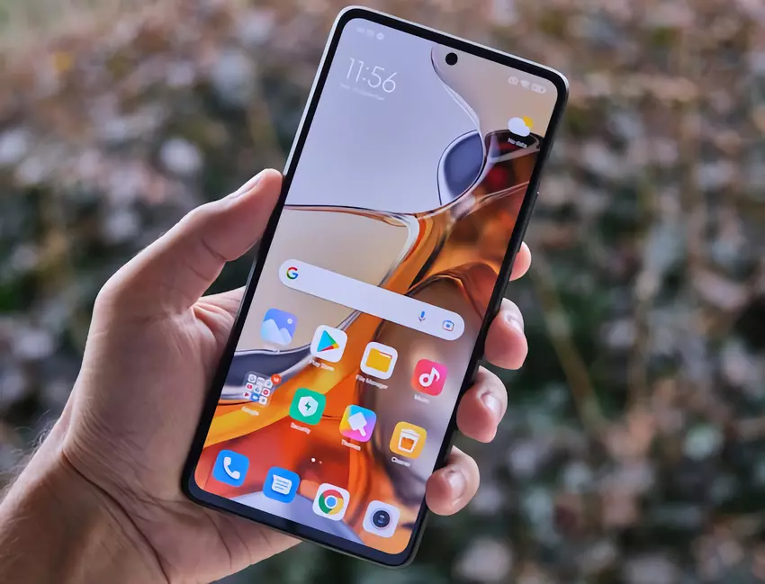 Na poziomie iPhone'a 12 Pro i Galaxy S20 Ultra: specjaliści DxOMark przetestowali ekran Xiaomi 11T Pro