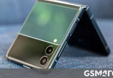 Samsung Galaxy Z Flip4 z większym ...