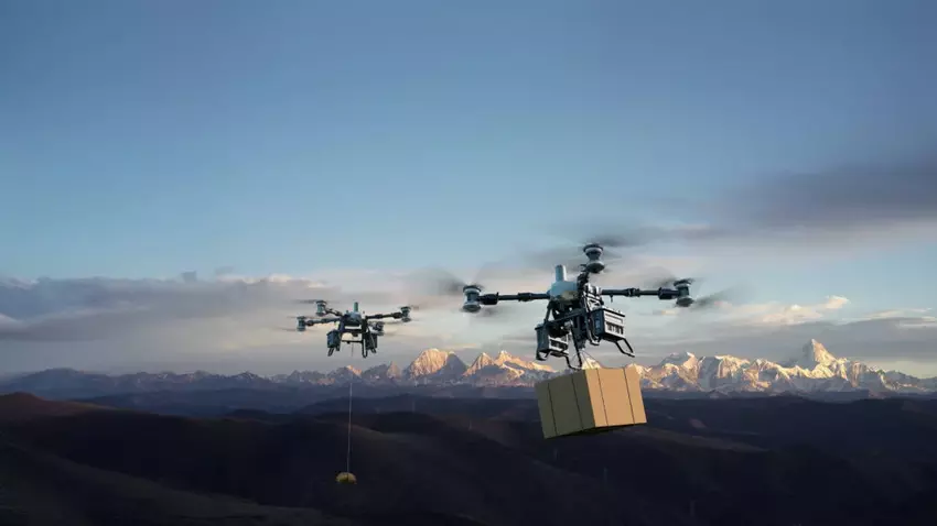 DJI ogłosiła FlyCart 100 — dron towarowy za 12 500 dolarów z systemem spadochronowym