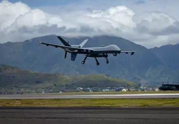 Siły Powietrzne Stanów Zjednoczonych przenoszą jednostkę ...