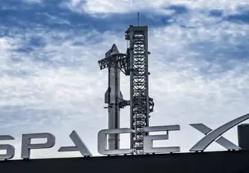 Statek kosmiczny SpaceX przeprowadza trzeci start ...