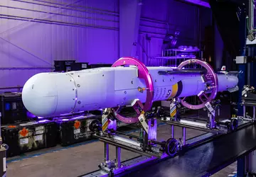 Raytheon otrzymał 320 mln dolarów na ...