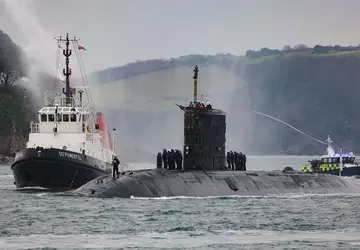 Wielka Brytania wycofuje ze służby swój ...