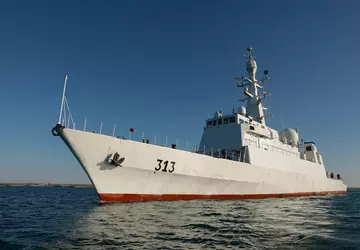 Iran prezentuje pierwszy rodzimy okręt zwiadowczy