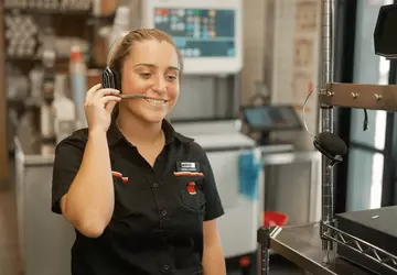 „Wielki Brat” obserwuje pracowników Burger King: ...