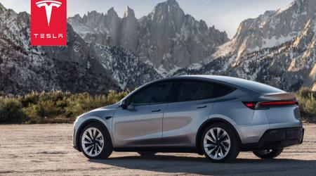 Tesla dostarczyła pierwszą nową Model Y bez kierowcy prosto do klienta