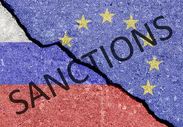 UE zakazuje wysyłania do Rosji laptopów, ...