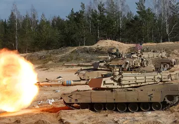 USA oficjalnie zatwierdzają dostawę pierwszych czołgów ...