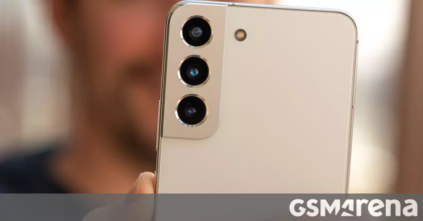 Nasza recenzja wideo Samsung Galaxy S22 jest już dostępna